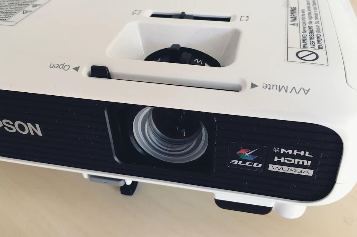 epson-eb-u04-ok-3